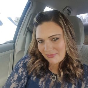 Meet your Posher, Krystal